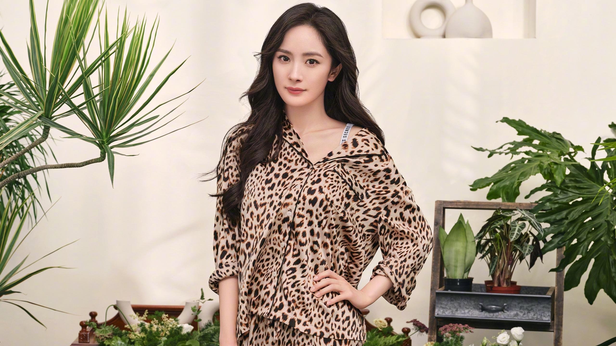 亚眠球员红牌遭罚,或将错过下场比赛,亚眠球衣