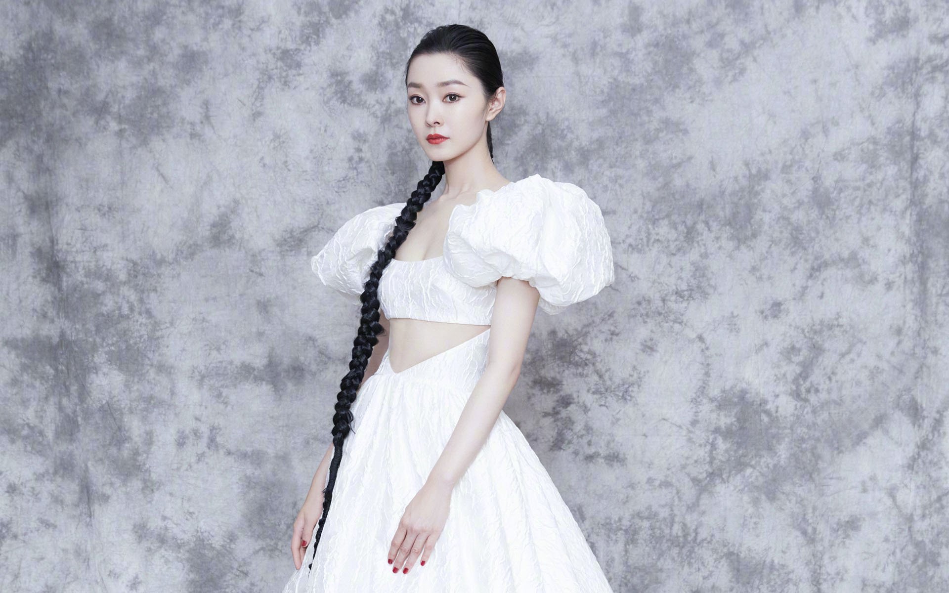 开云中国-奥斯汀马刺连续取得胜利，马刺续约迪奥普