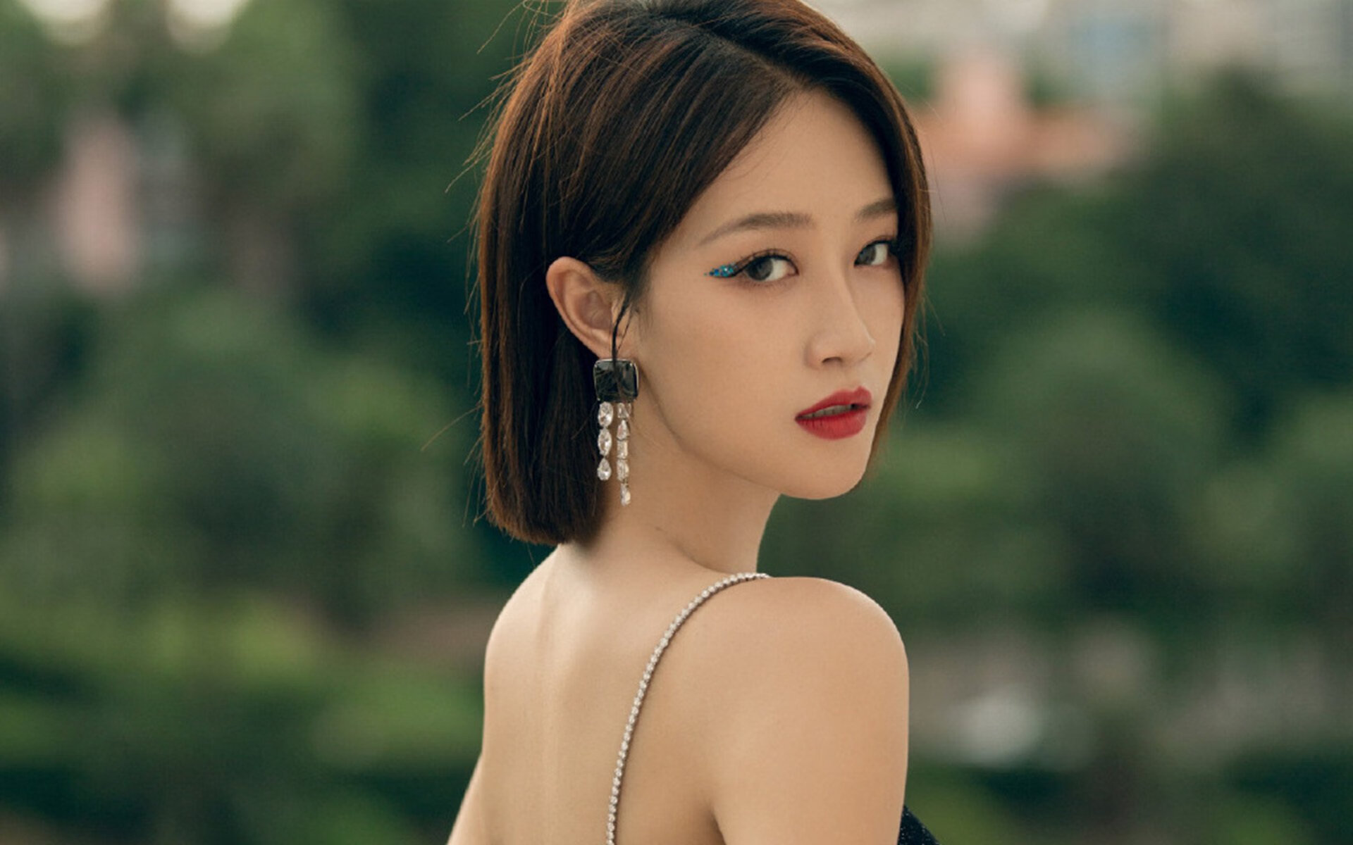 广州恒大中场大将回归，助球队稳固阵容，广州恒大球队官网